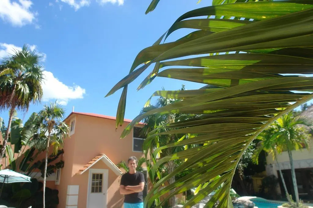 Guest house Residencia Los Encantos Cancun
