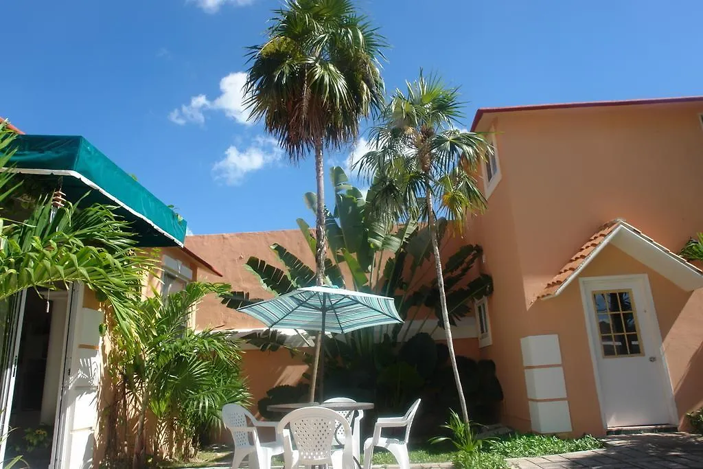 Residencia Los Encantos Cancún
