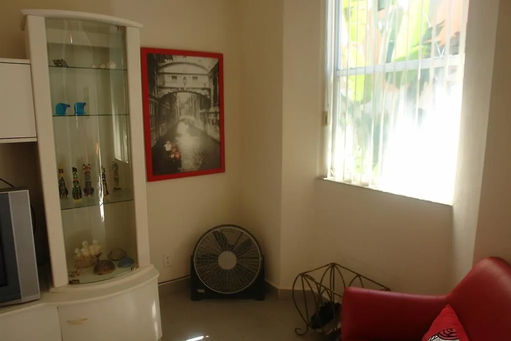 Residencia Los Encantos Cancún