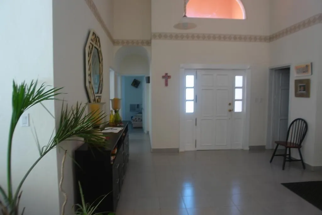Pensión Residencia Los Encantos Cancún