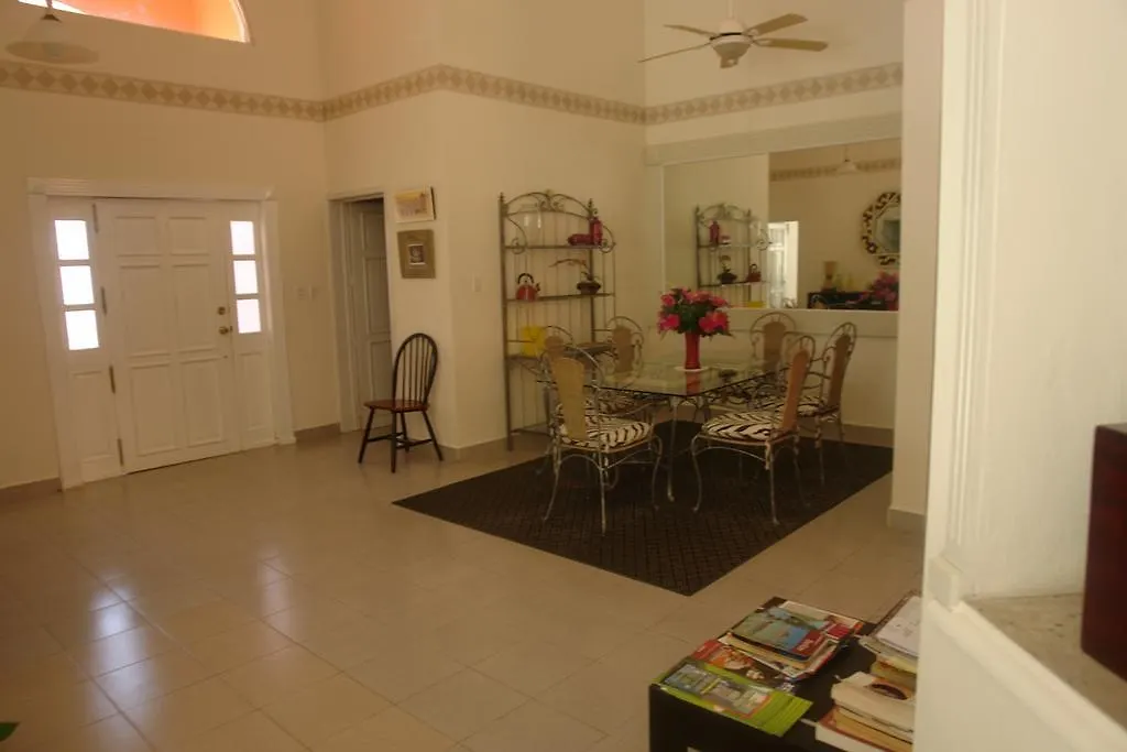 Residencia Los Encantos Cancun Mexico