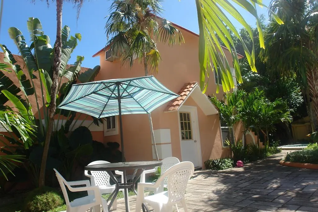 Pensión Residencia Los Encantos Cancún