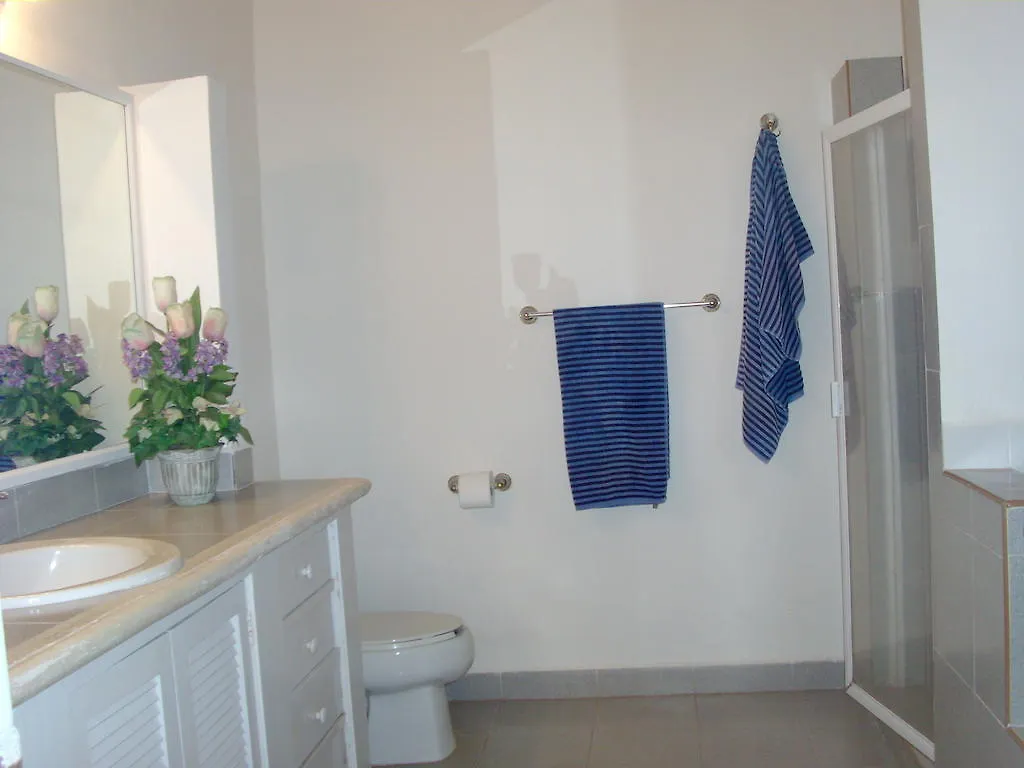 Residencia Los Encantos Cancún Pensión
