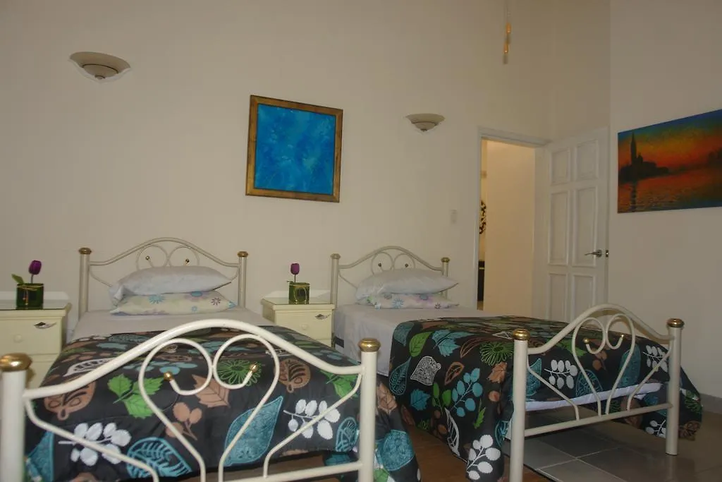 Residencia Los Encantos Cancun 2*,  Mexico